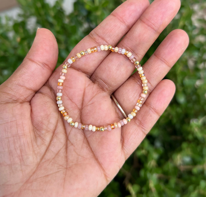 Neutral Dainty