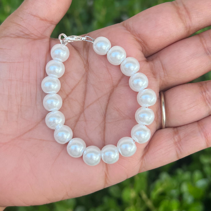 Chunky 8mm Pearl Bracelet