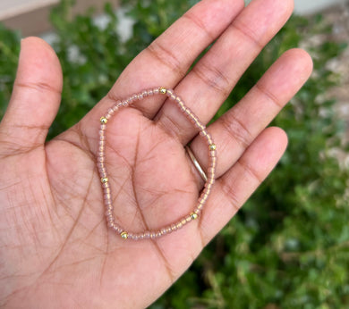 Sun-kissed Dainty