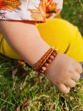 Load image into Gallery viewer, Medium Gold Seed Bead