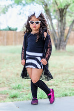 Load image into Gallery viewer, SASSY WHITE SUNNIES