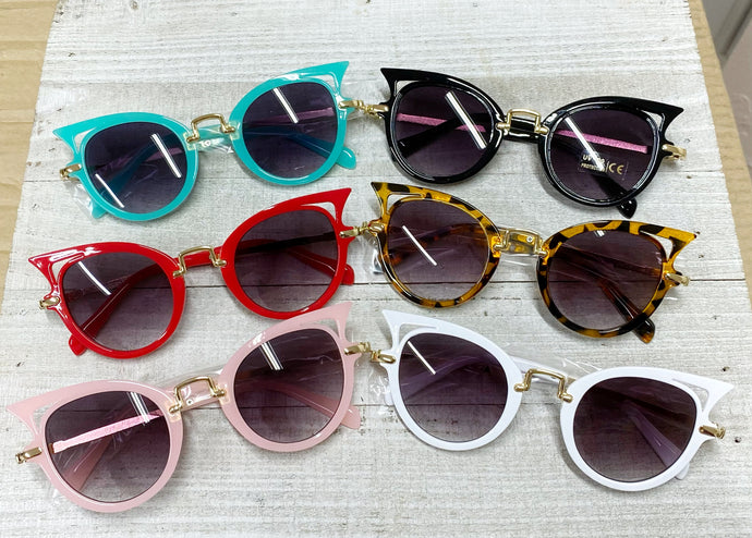 CAT EYE COLLECTION
